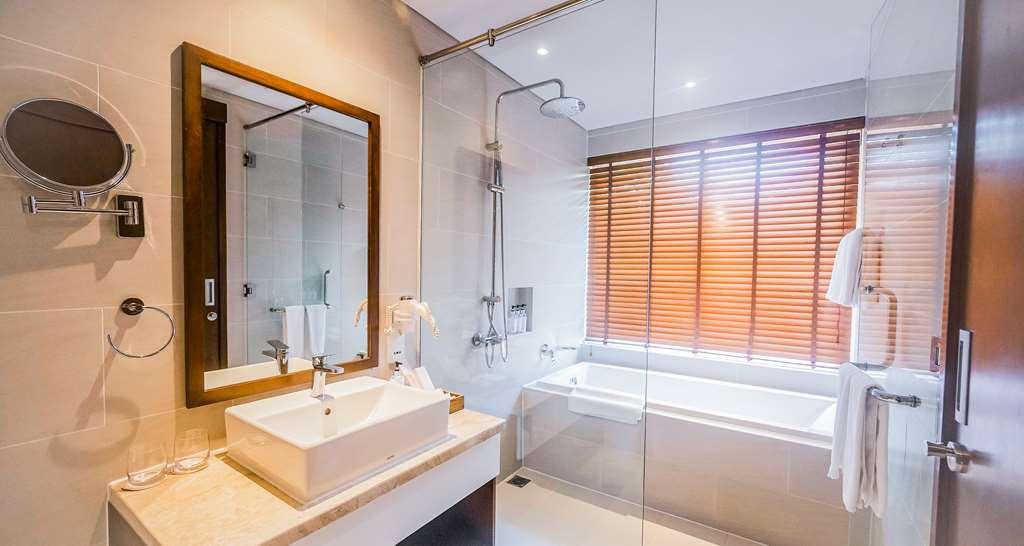 Best Western Premier Sonasea Villas Phu Quoc Bagian luar foto